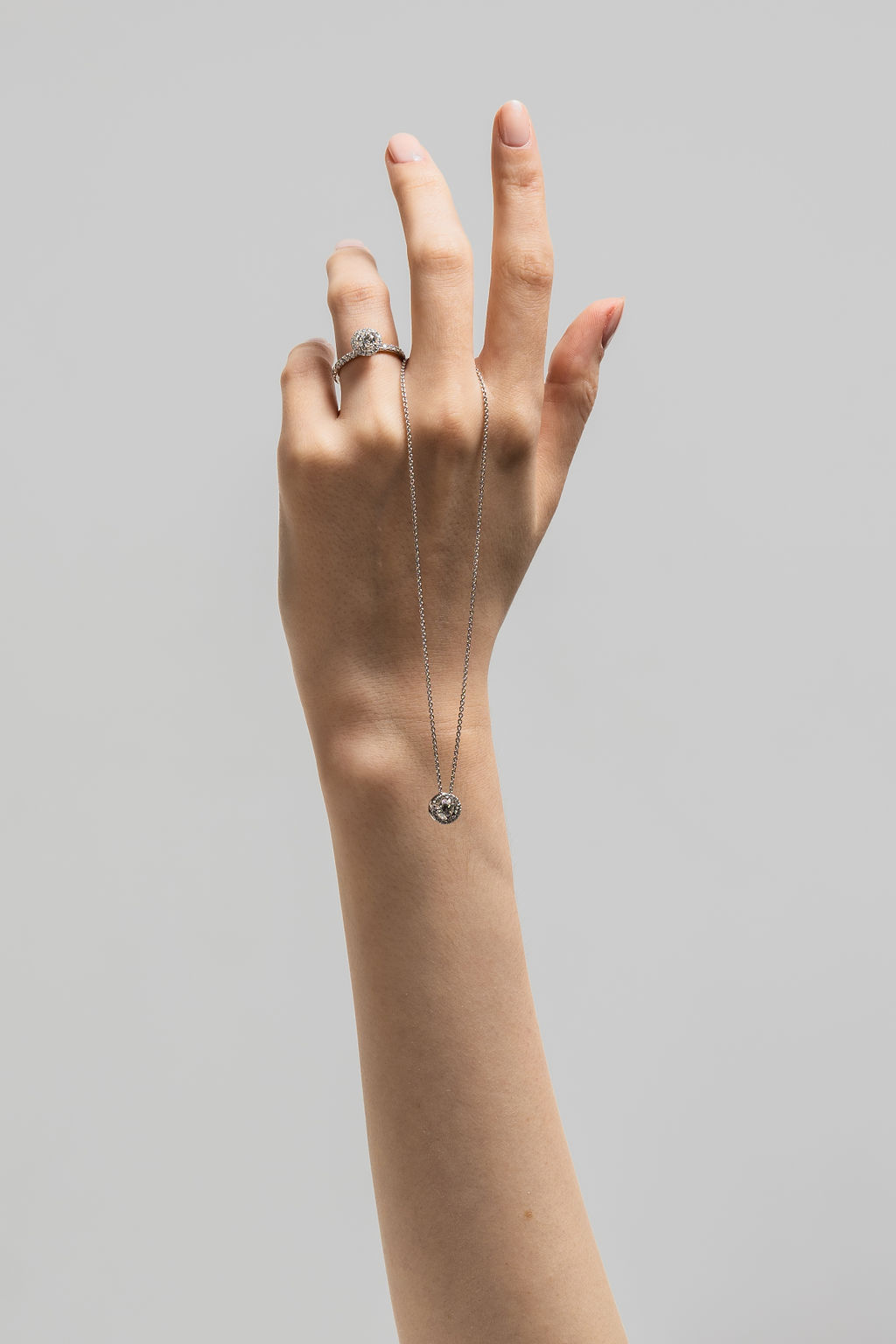 Atelier Wittmann Simply Gold — campagnebeeld