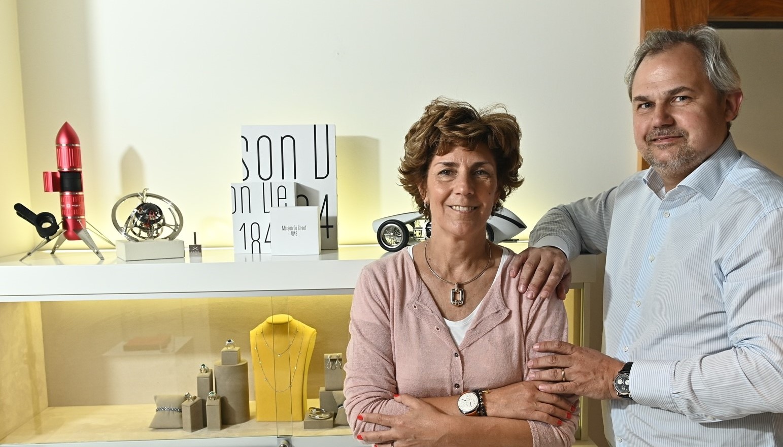 ARNAUD WITTMANN & HIS WIFE TANIA IN THE BOUTIQUE IN KNOKKE