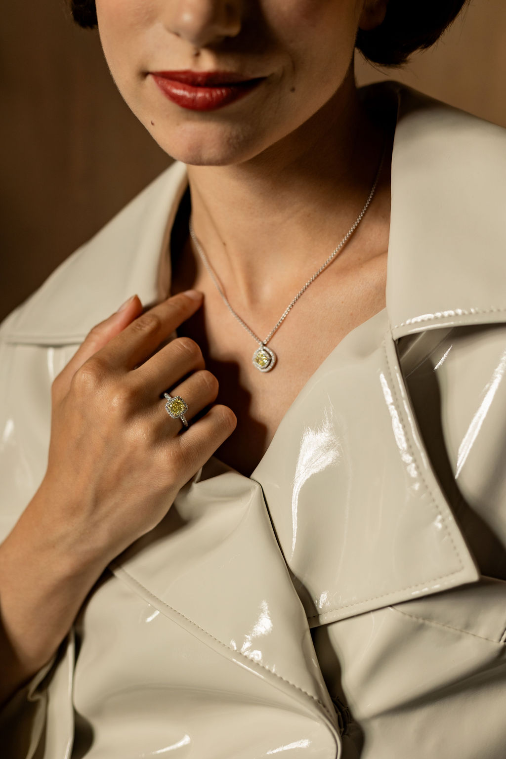 Atelier Wittmann Simply Gold — campagnebeeld