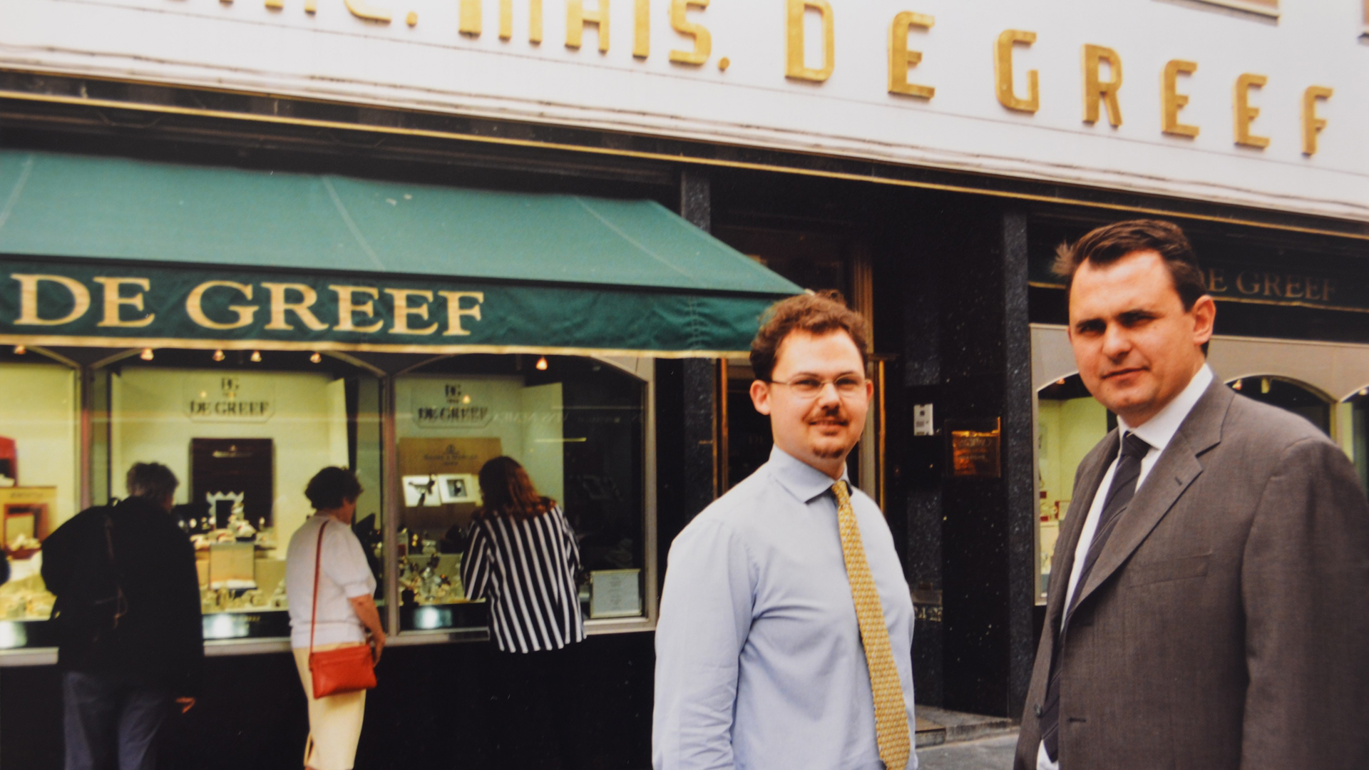 1993 — Arnaud and Jacques Wittmann in front of the boutique