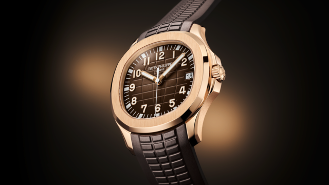Patek Philippe Date. Sweep seconds. — sfeerbeeld