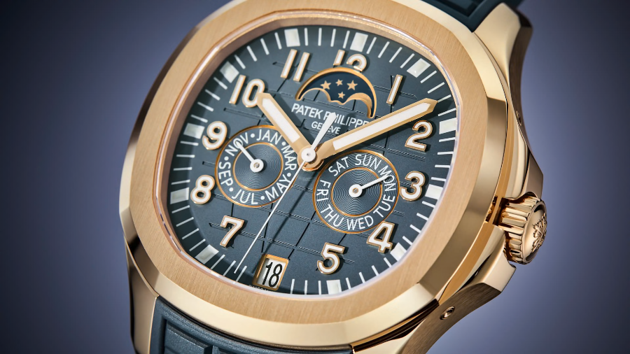 Patek Philippe Annual calendar. Moon phases. — gedragen