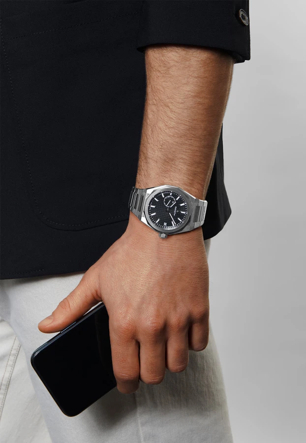 Zenith Defy Skyline — gedragen