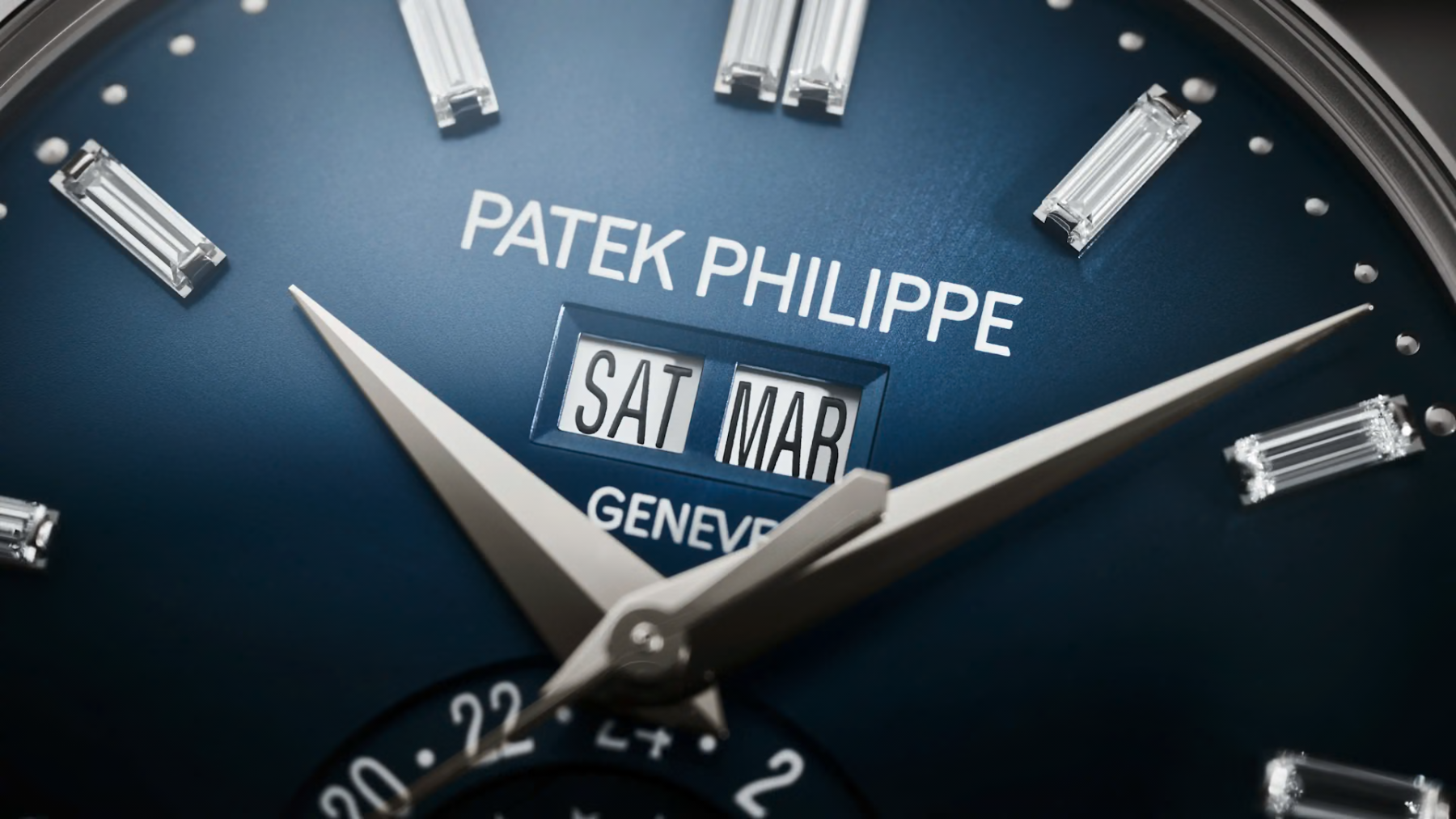 Patek Philippe Complications Annual Calendar 5396G-017 — Image 4