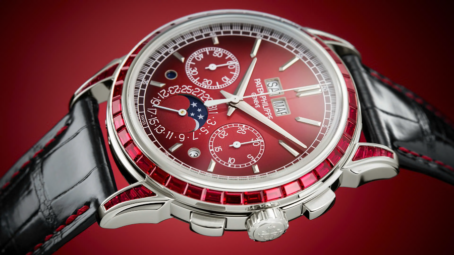 Patek Philippe Chronograph. Perpetual Calendar. Joaillerie. — gedragen