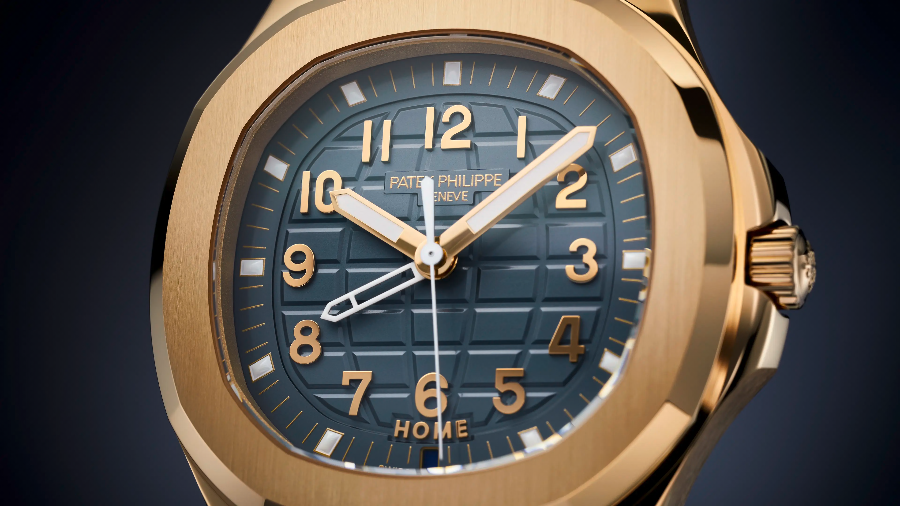 Patek Philippe Aquanaut Travel Time.