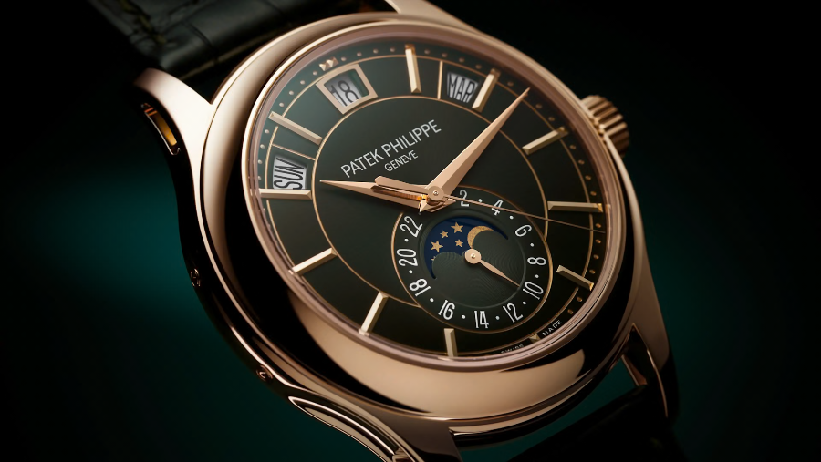 Patek Philippe Annual calendar. Moon phases. — gedragen