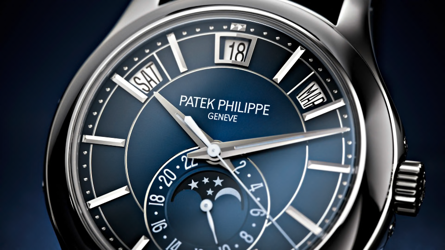 Patek Philippe Annual calendar. Moon phases. — gedragen