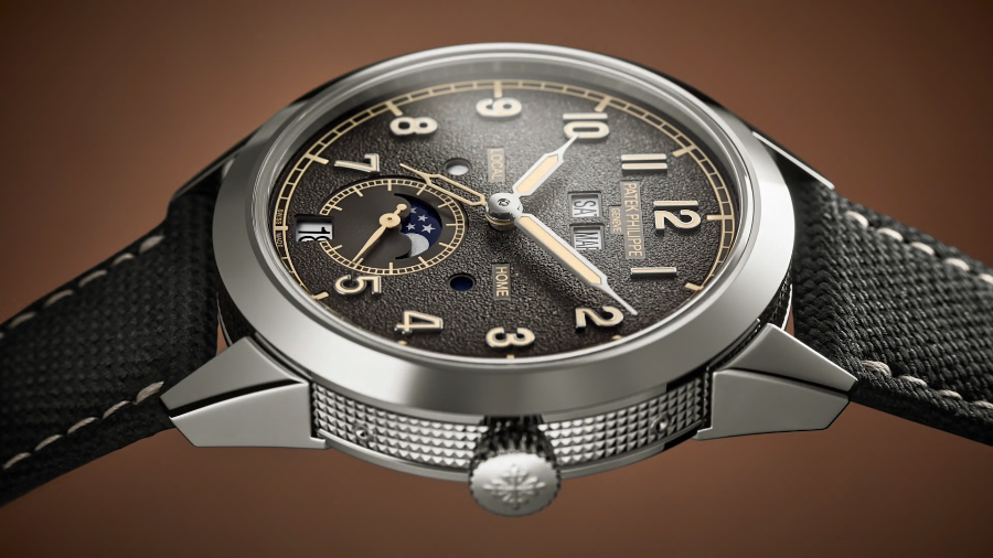 Patek Philippe Annuel calendar, travel time — gedragen