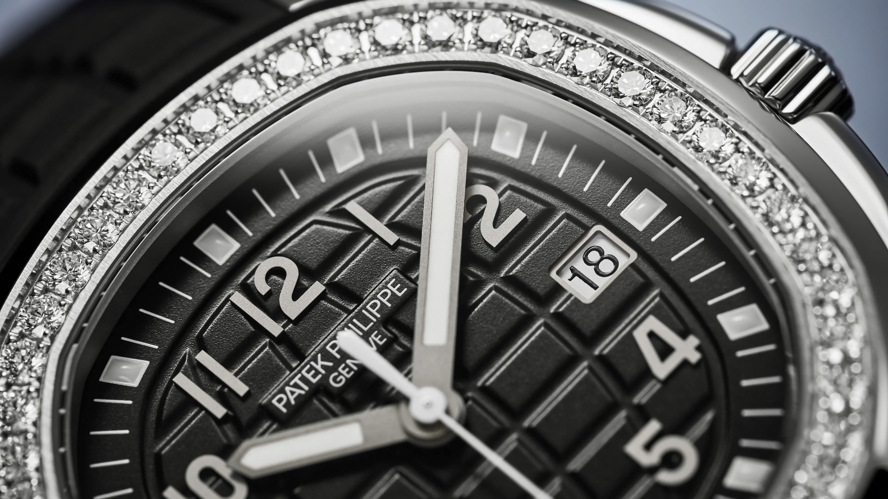 Patek Philippe Aquanaut Luce 5267/200A-001 — Image 5