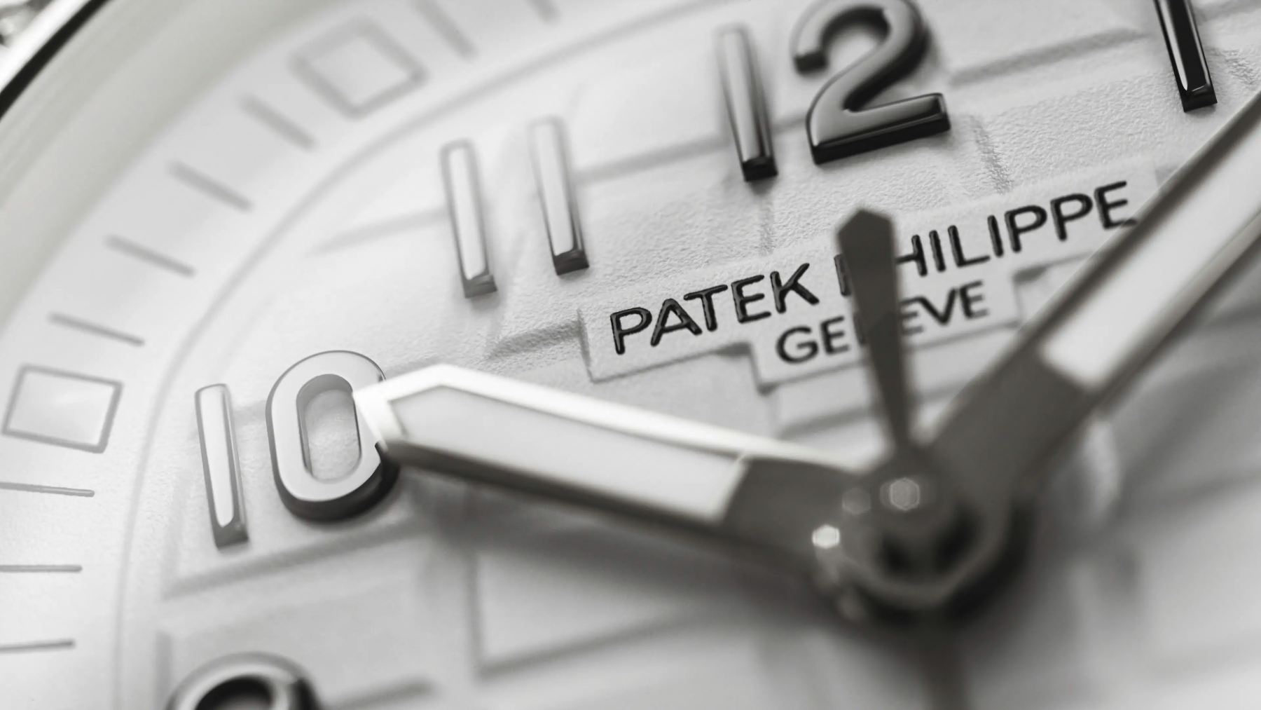 Patek Philippe Aquanaut Luce 5267/200A-010 — Image 6