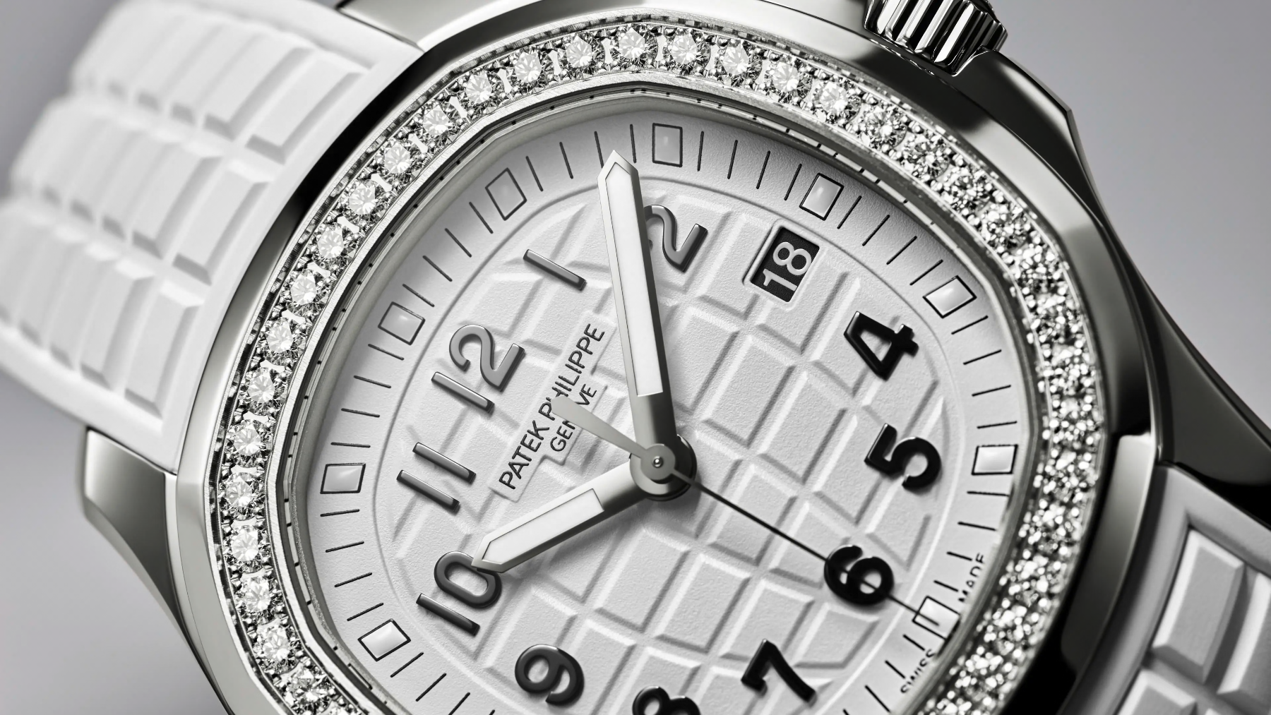 Patek Philippe Aquanaut Luce 5267/200A-010 — Image 5
